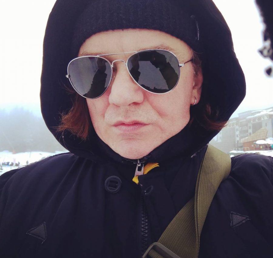 BIO JE U VEZI SA OBE SVOJE PEVAČICE! Napustile su grupu i nastavile sa solo karijerom