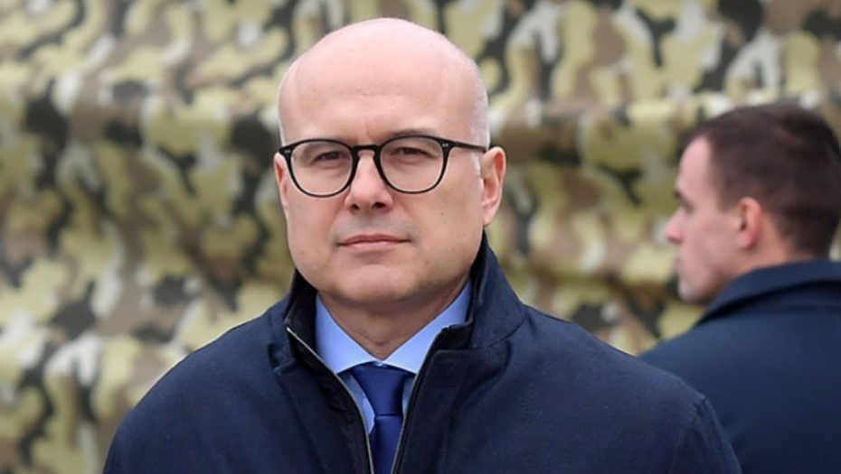 MILOŠ VUČEVIĆ ČESTITAO DAN VOJSKE SRBIJE: Кako u prošlosti tako i danas snažna i spremna vojska jedan je od ključnih faktora jake, slobodne i bezbedne države!