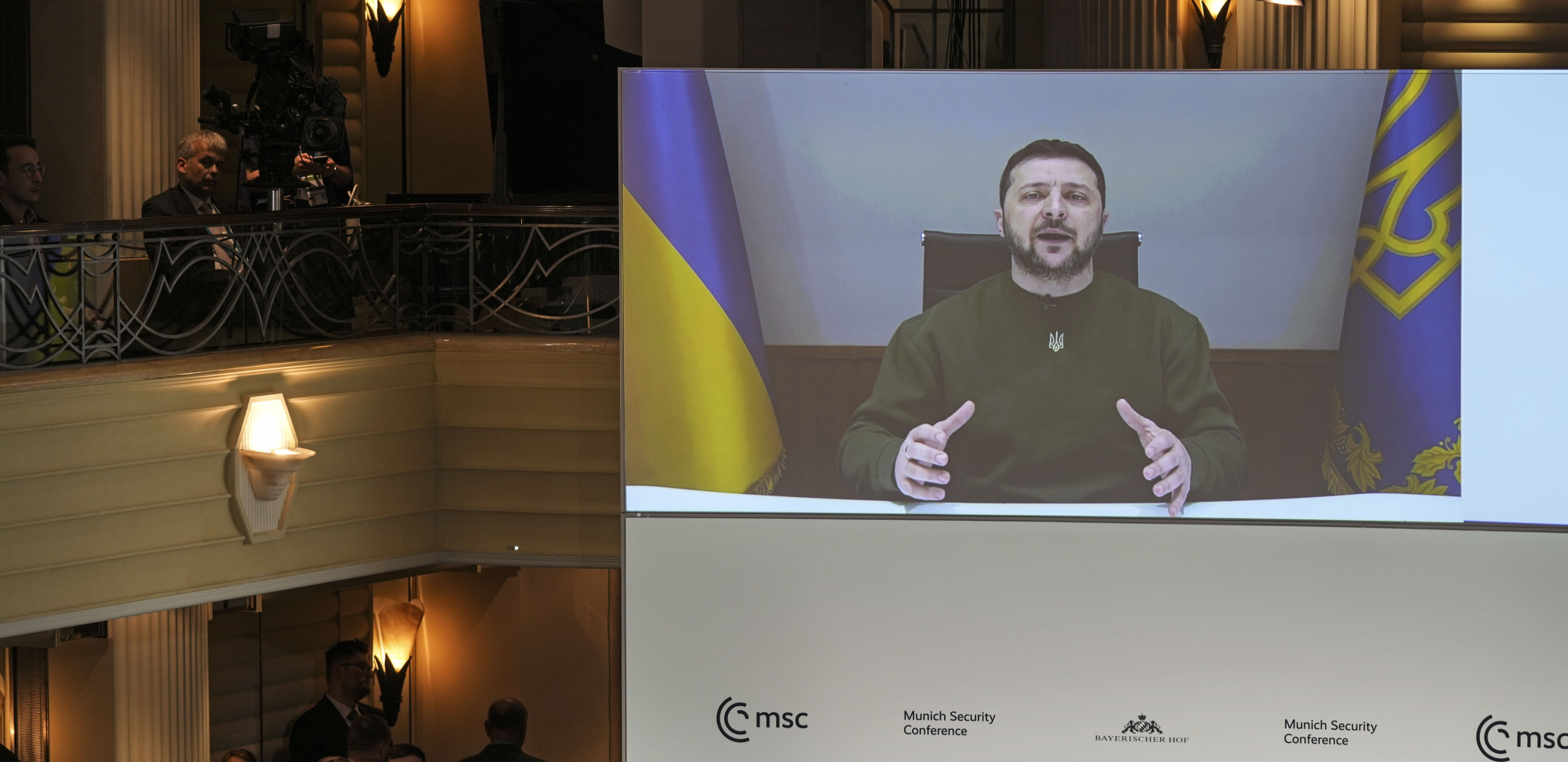 "KRŠITE AUSTRIJSKU NEUTRALNOST" Desničari napustili parlament tokom govora Zelenskog!