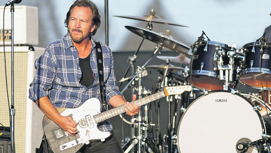 ČUVENI BEND POMAŽE ŽRTVAMA ZEMLJOTRESA! Veliko srce rokenrola