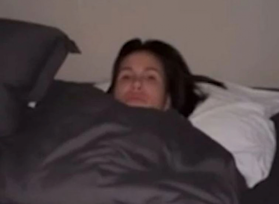 SNIMAO JE U KREVETU Relja pokazao kako Nikolija izgleda kada se tek probudi, MOLIO JE DA URADI OVO