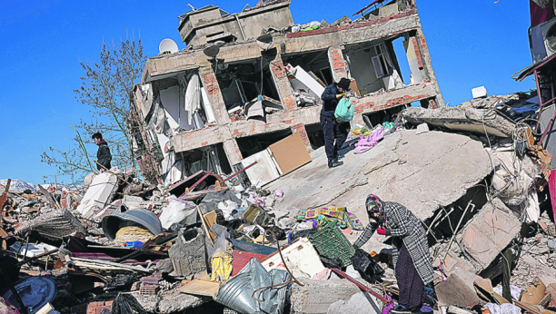 NAJNOVIJI PODACI U zemljotresima u Turskoj poginulo više od 42.000 osoba