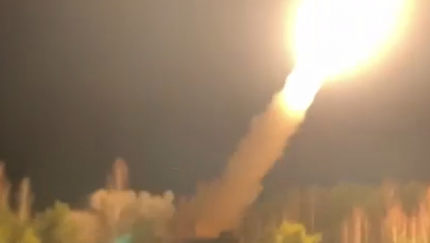 RUSKI BUK POKAZAO PRAVU MOĆ: Jedinstven snimak obaranja rakete lansirane iz HIMARSA (VIDEO)
