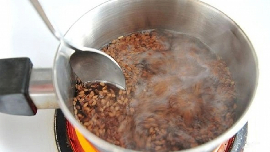 SMIRUJE ŽELUDAC, POBOLJŠAVA PROBAVU I UBRZAVA MRŠAVLJENJE Uz napitak naših baka "prepolovićete" se u rekordnom roku