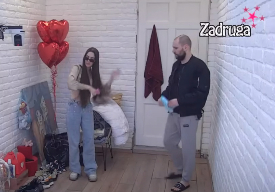 UMALO PALA U NESVEST Anđela u šoku nakon što joj je Bilal otkrio da se njeni roditelji sele i da ne izlaze iz kuće zbog nje!