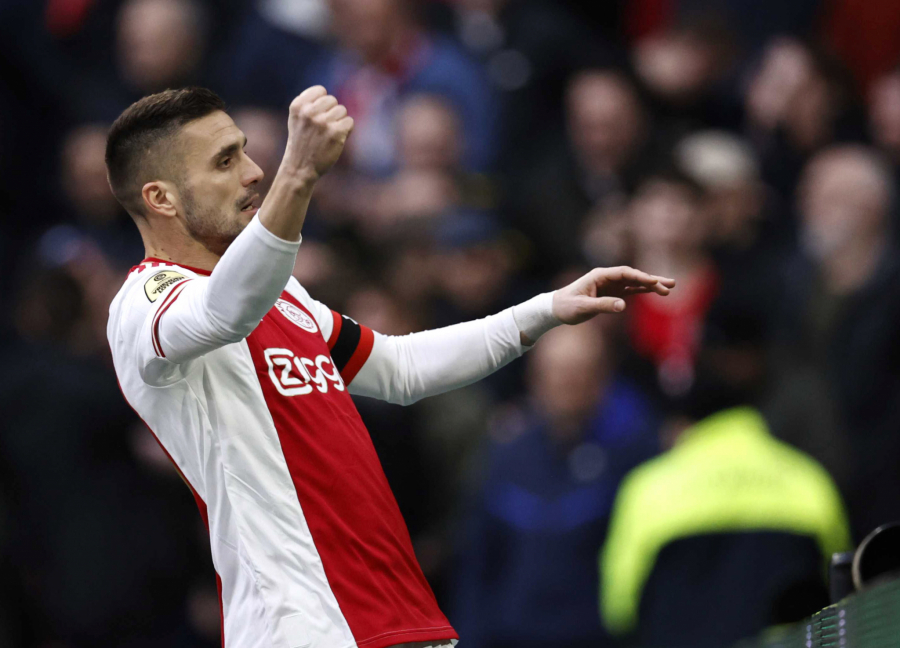 GOTOVO JE Tadić razočarano napustio Ajaks, Srbin ide po potpis od 10 miliona evra