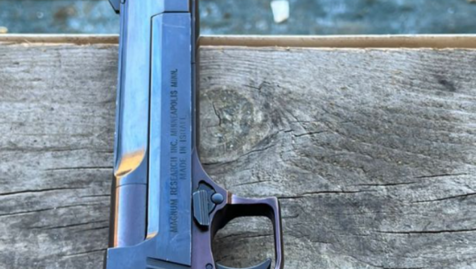 SAMO PUNOLETNI SMEJU U STRELJANU Maloletnici ne dolaze da pucaju, čak ni u pratnji roditelja