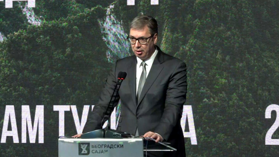 VUČIĆ NA BEOGRADSKOM SAJMU Predsednik prisustvuje otvaranju Međunarodnog sajma turizma (VIDEO)