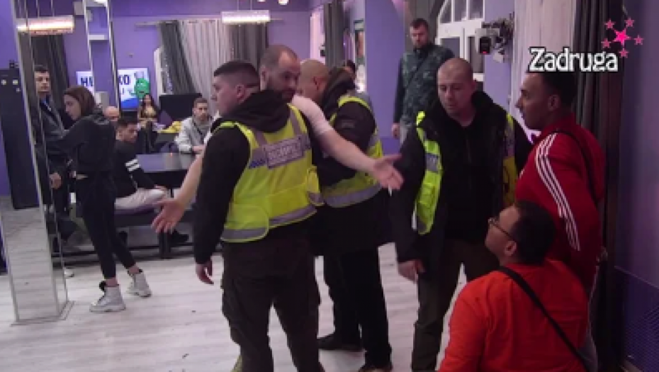 ZVEZDAN UŠAO U CRVENO Braća Lazić u žestokom klinču sa Slavnićem, obezbeđenje odmah uletelo u Belu kuću
