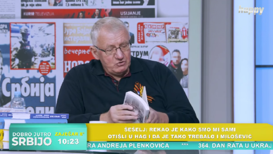 USTAŠE NA APARATIMA Pogledajte koju knjigu je Šešelj doneo Mariću (VIDEO)