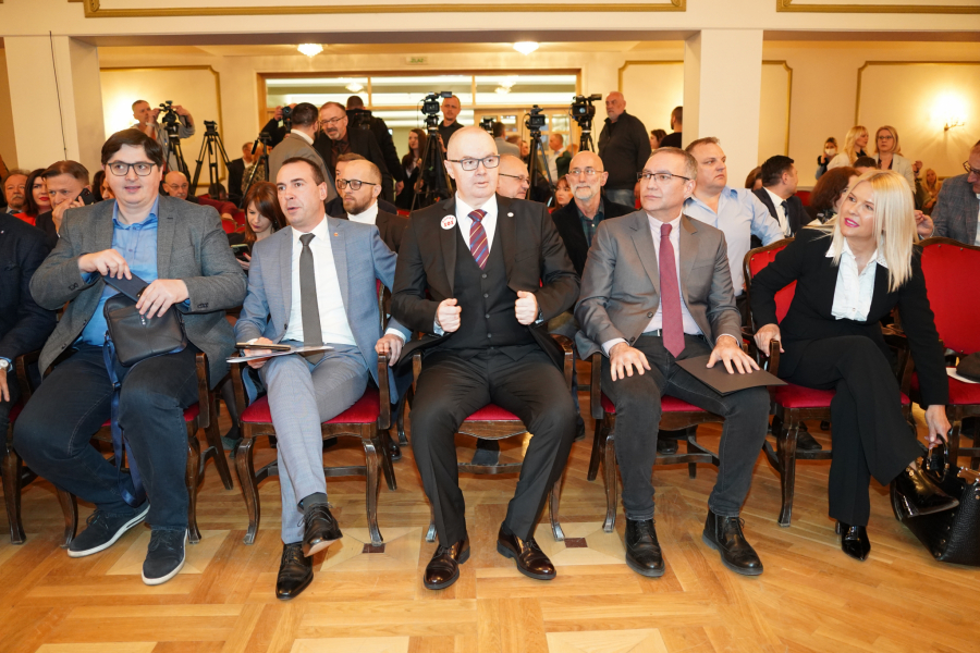 101. GODINA BORBE! Andrija Jorgić za rođendan poželeo da mladi sačuvaju novine od digitalizacije! (VIDEO)