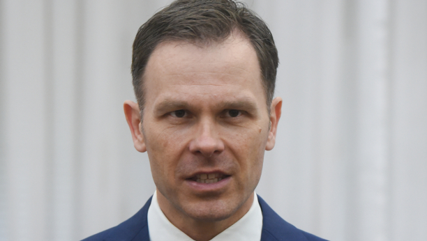 SINIŠA MALI NAKON JEZIVIH PRETNJI VUČIĆU Nasilnici rađaju mržnju na koju ne pristajemo, nećemo dozvoliti sejanje straha!