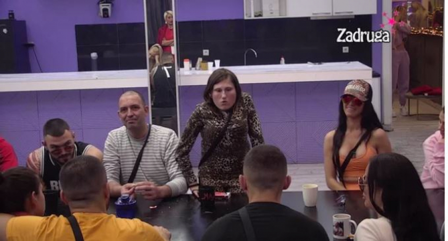 MARKO DNK JE SINOĆ PRETUKAO DIVNU, A RAZLOG ZA TO JE BIZARAN Ona sada zajecala i progovorila o brutalnom nasilju 