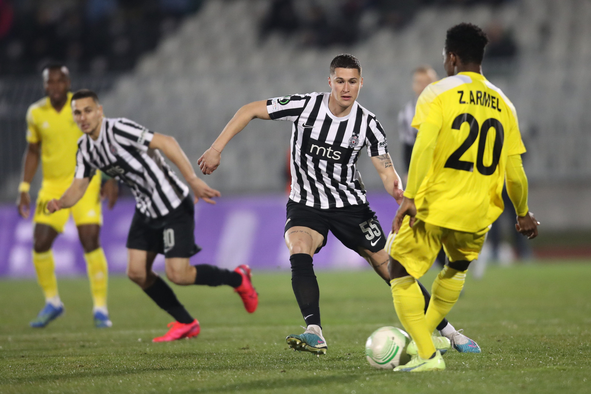 CRNO-BELO ZBOGOM EVROPI Partizan prokockao prednost iz Moldavije, Šerif postigao tri gola u Humskoj i prošao u osminu finala (VIDEO)