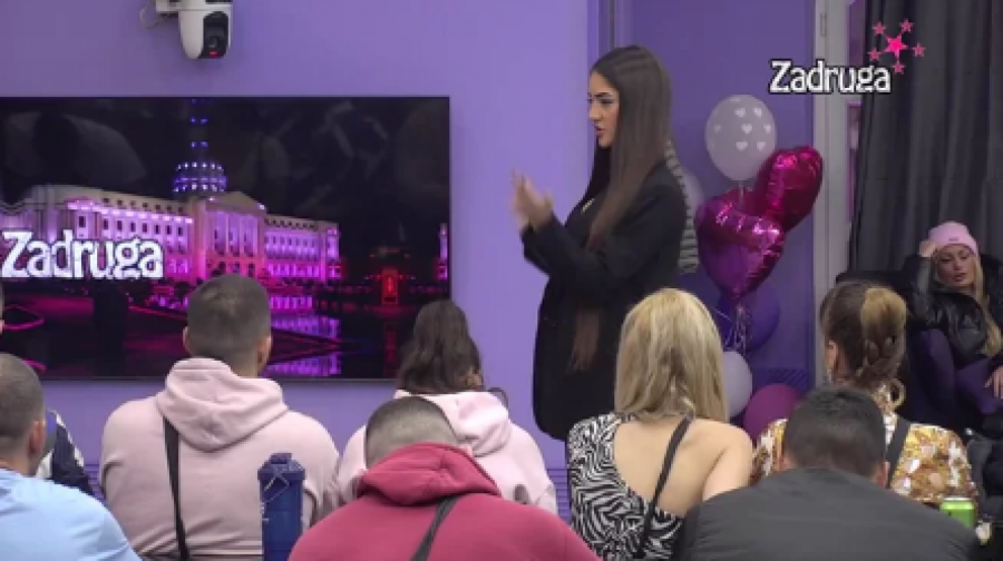 TUKAO SI ME I MALTRETIRAO MI DECU Ana u suzama iznela sav prljav veš iz veze sa Zvezdanom: HAOS U BELOJ KUĆI