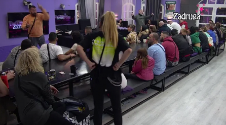 TUKAO SI ME I MALTRETIRAO MI DECU Ana u suzama iznela sav prljav veš iz veze sa Zvezdanom: HAOS U BELOJ KUĆI