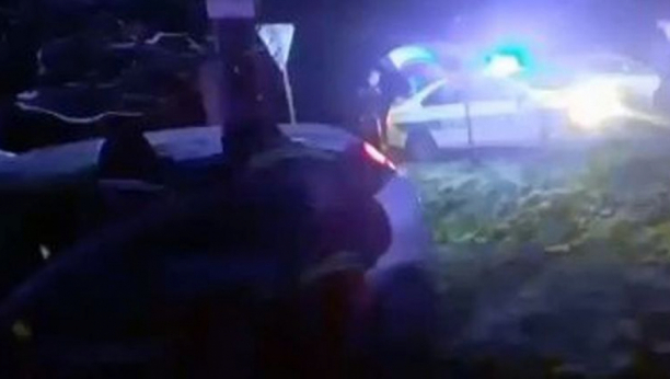 UŽAS U BEČEJU Devojci automobil uleteo u kuću dok je spavala, vozač bio pijan!