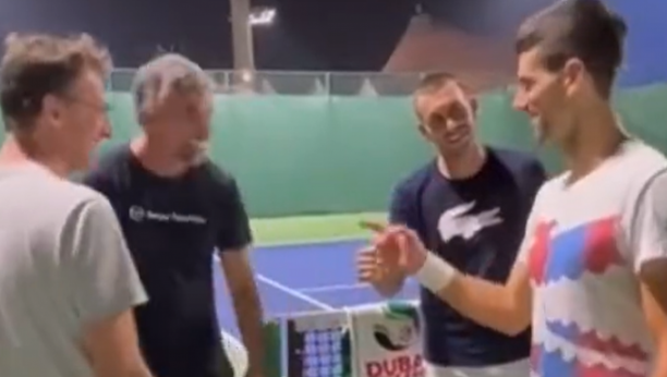 NOVAK SE "BACIO" NA POSAO Pogledajte kako se Đoković priprema u Dubaiju, Ivanišević umire od smeha (VIDEO)