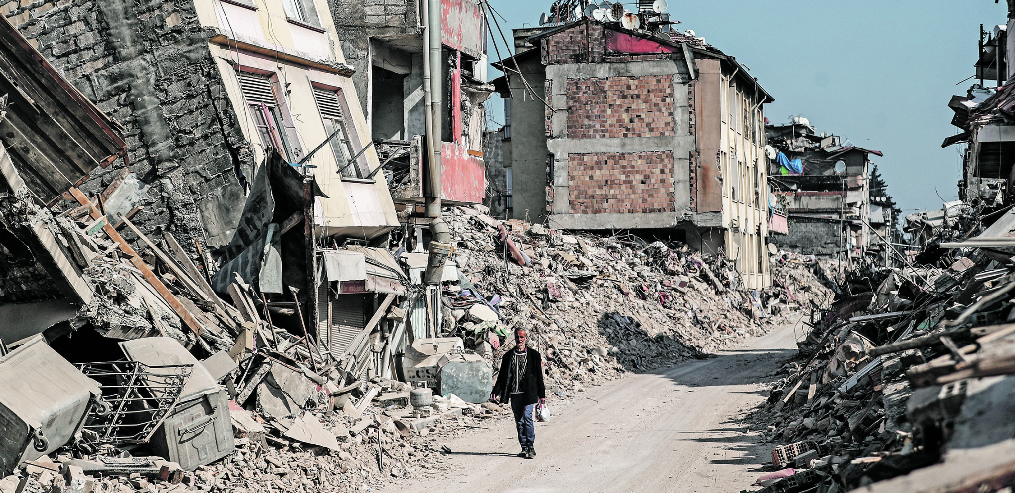 POLISA KAO INVESTCIJA U susret 30. Biznis forumu koji će biti održan na Kopaoniku: Postoji li osiguranje od katastrofalnih zemljotresa?