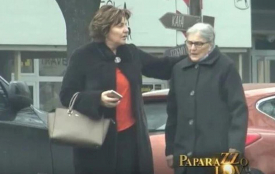 GODINAMA JOJ TO BRANILA Ovo je majka Ane Bekute, za pevačicu je imala druge planove, a evo kako izgleda (FOTO)