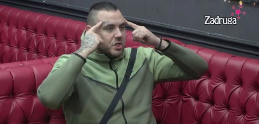 TI SI OLOŠ I SVINJA DEBELA Zaratili bivši ljubavnici, Car nije štedeo reči: Milice, ista si majka