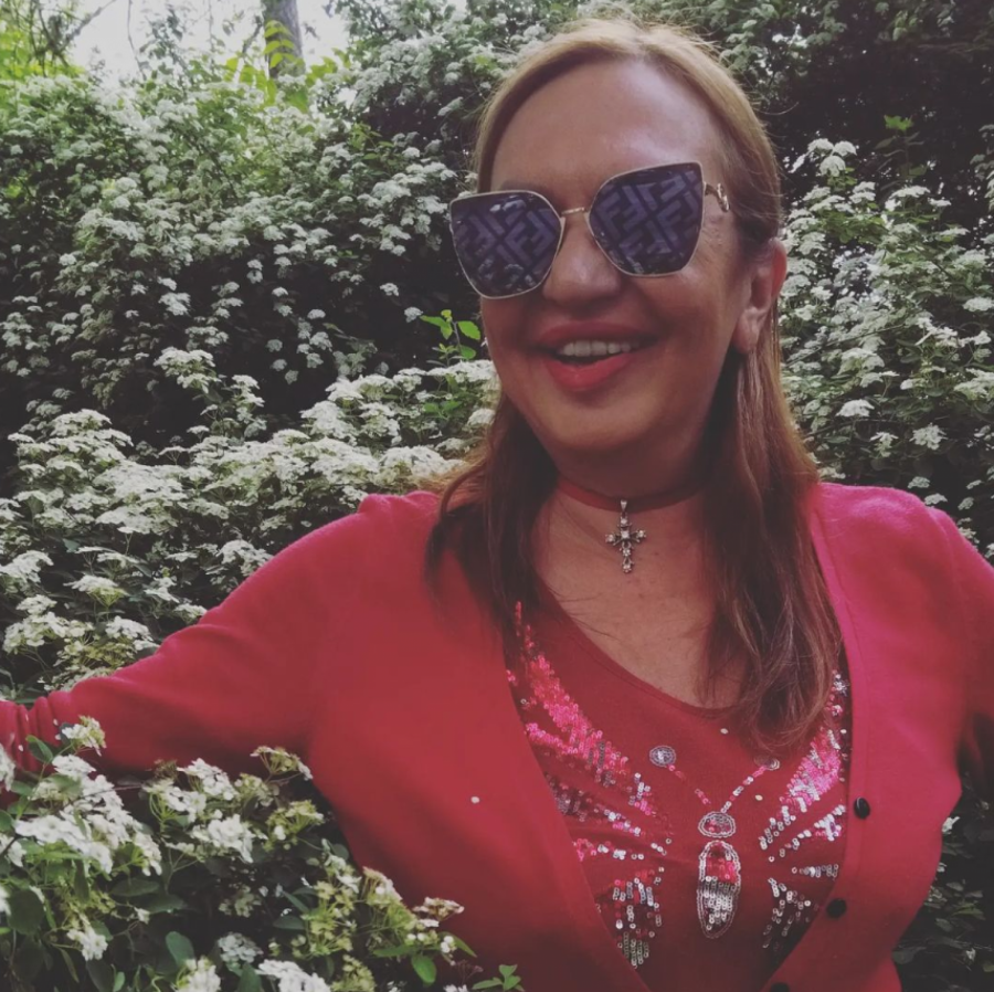 DA LI JE PREPOZNAJETE? Nekada je bila misica, pevačica, a sada je voditeljka, nedavno je doživela veliku neprijatnost na ulici