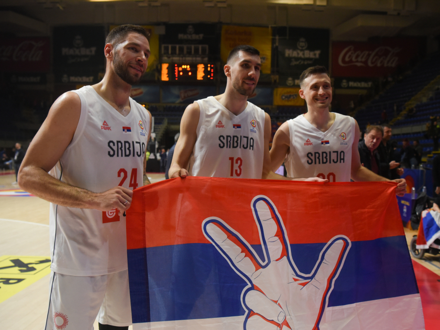 BOMBA UOČI MAJSTORICE Italijani javljaju: Zvezdina uzdanica napušta crveno-bele i prelazi u redove evropskog velikana