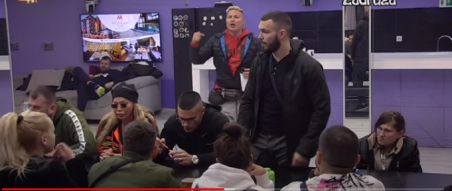 MARKO POZNATIJI KAO MMA BORAC, UŠAO U NOVU SVAĐU SA BRENDONOM Padaju teške reči i preti se tužbama