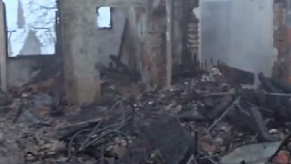 UZROK TRAGEDIJE U STAROJ MORAVICI Stariji dečak se igrao s upaljačem dok su roditelji spavali?