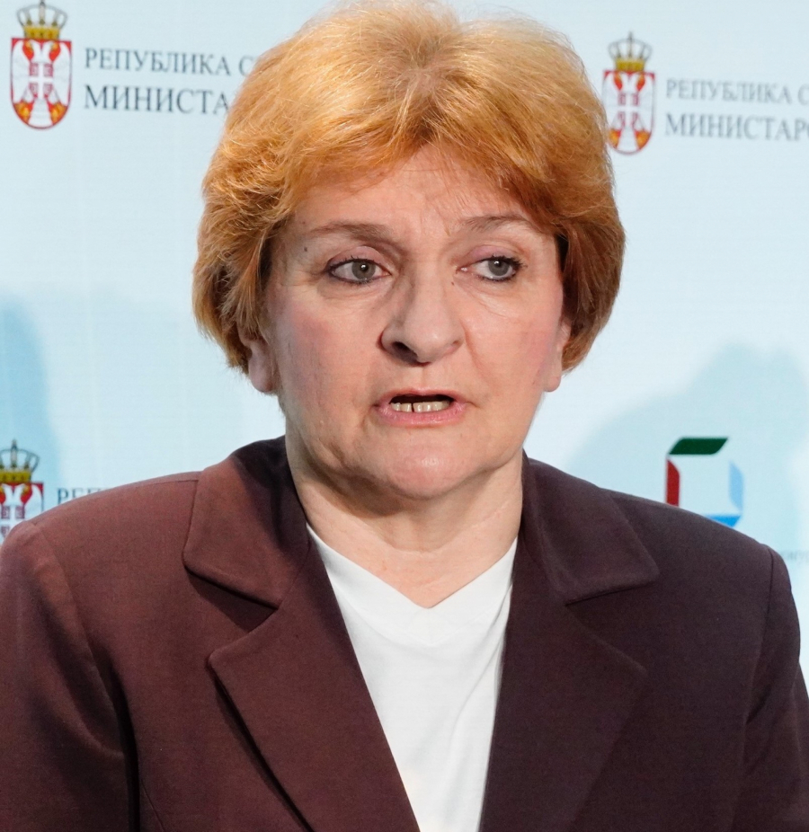 ZA PUŠENJE U KAFANI MILION DINARA Ministarka predlaže oštre kazne