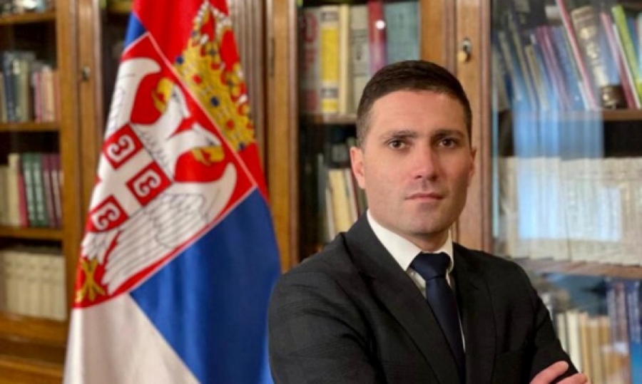 Nikolić: Obradović je Đilasova truleks krpa