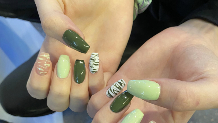 NAJMODERNIJI NOKTI ZA PROLEĆE 2023. Nijanse koje ćemo viđati na svakom koraku