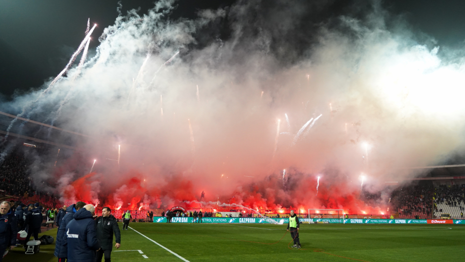 VEČITI DERBI! Pršti na terenu, vatreno na tribinama, gore i sever i jug (VIDEO)