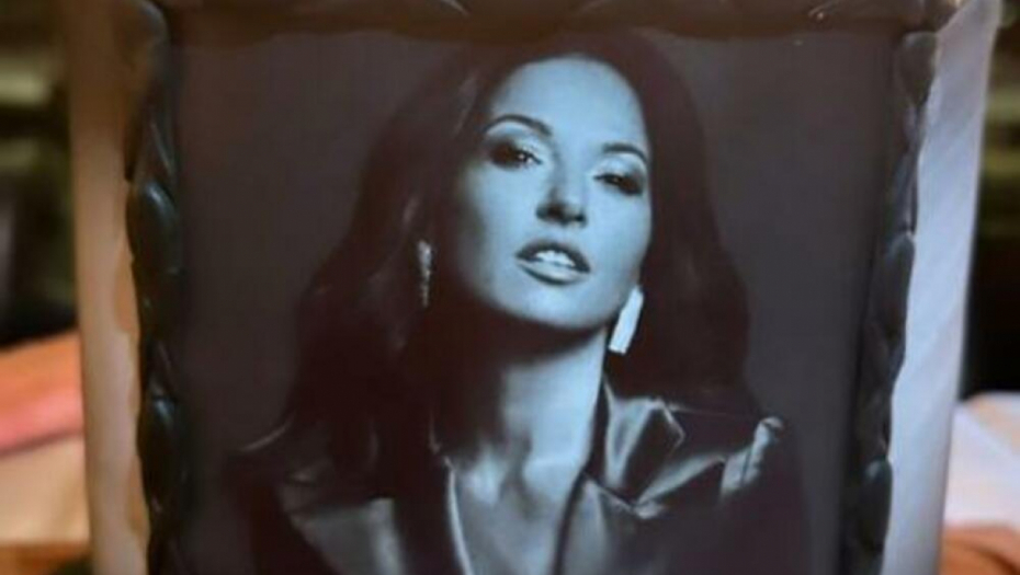 Sanja Marinković proslavila 49. rođendan