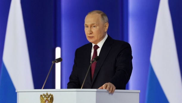 "KADA JE NAJTEŽE..." Putinov govor trgnuo Rusiju: Suočavamo se sa ozbiljnim problemom!