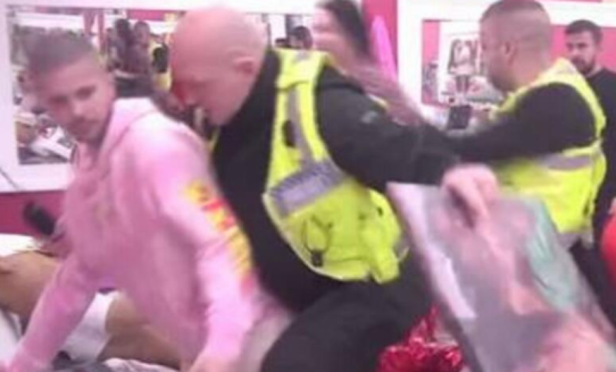 PROCURIO ZABRANJENI SNIMAK JEZIVOG BATINJANJA Maja krvnički nasrnula na Bilala, šutirala ga iz sveg snage i ogrebala ispod oka, užasno (VIDEO)