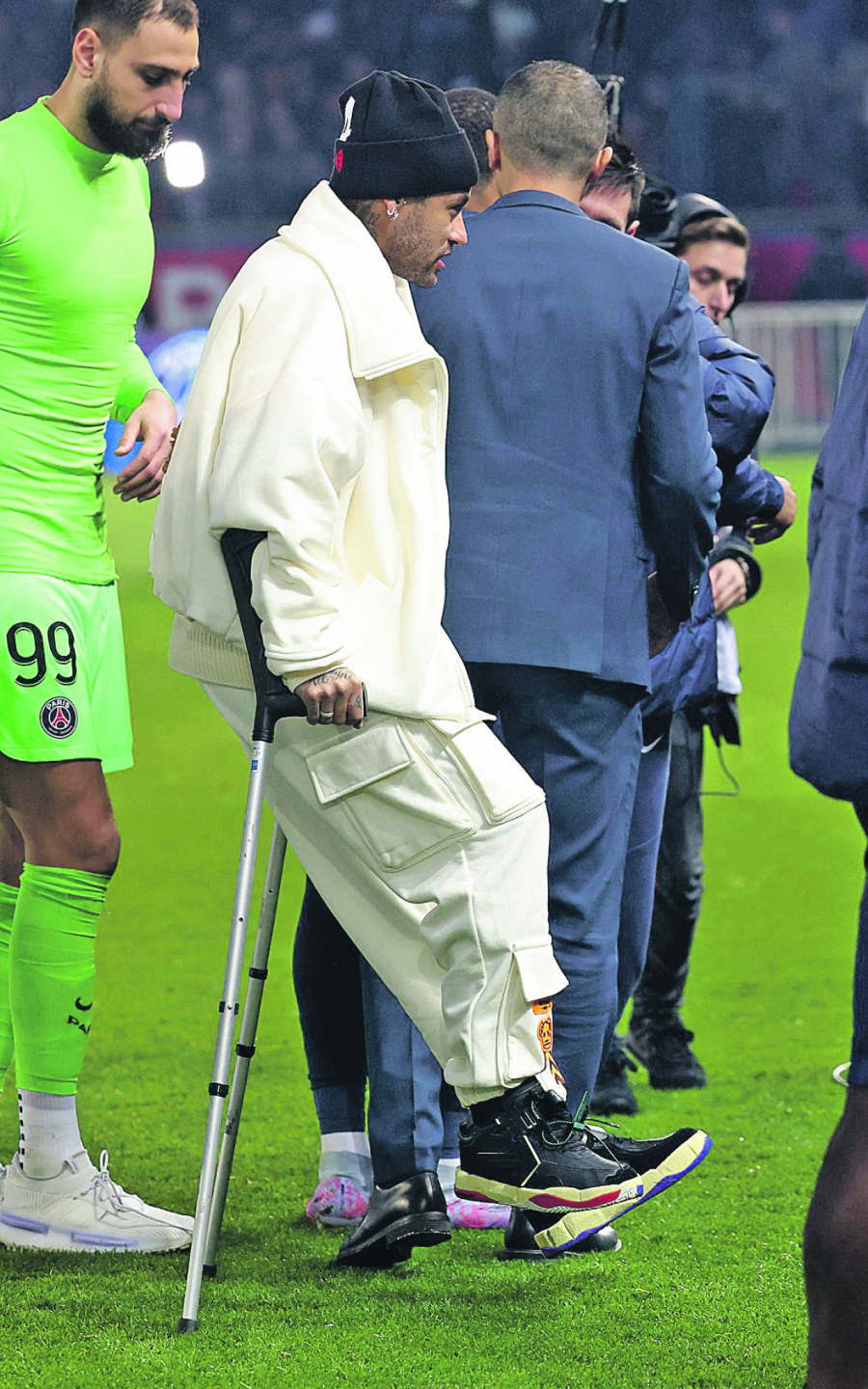 MUKE SVETACA Idu na Bajern bez Brazilca, a njega sestra čeka: BRČKANJE PRED ROĐENDAN