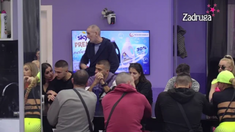 GLEDAM IH KAO KIJU I SLOBU Mića izgoreo od besa zbog Miljanine podele budžeta Zvezdana i Anđeli