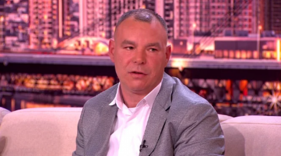 VANREDNO OGLAŠAVANJE ACE BULIĆA Priznao da je spreman da pomogne Ani i suoči se sa Zvezdanom, a onda spomenuo i policiju!