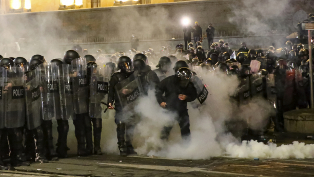 POSLE TALASA PROTESTA Predlog zakona o "stranim agentima" povučen iz gruzijskog parlamenta