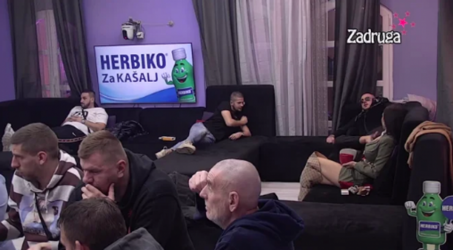 SAM IM JANJUŠ FALI Car hoće da pomiri Maju i Bilala, napravio pakleni pan