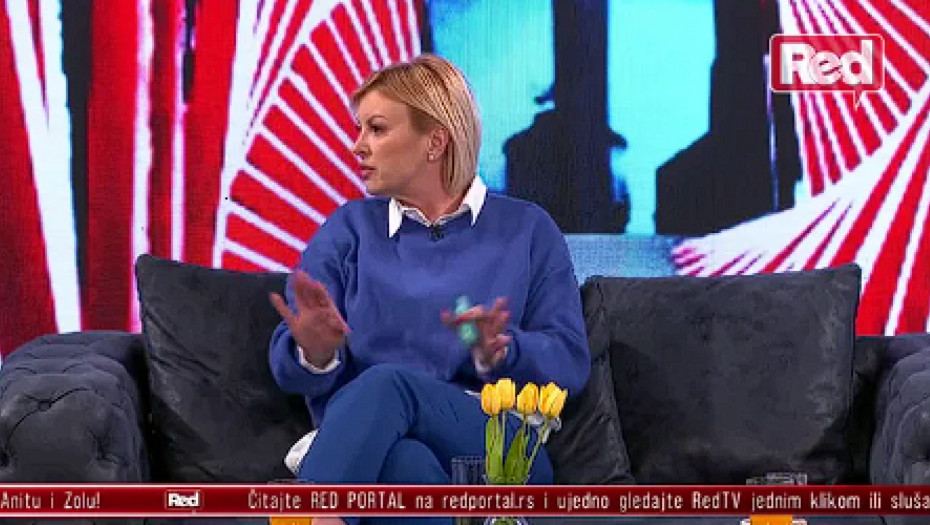 NAŠU PEVAČICU MUŽ PREVARIO SA MEDICINSKOM SESTROM: Ne znam kako se to desilo, ništa nije slutilo na prevaru!