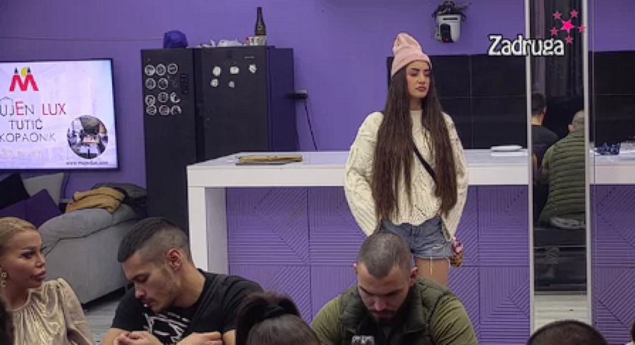 ORI SE BELA KUĆA Zadrugari napali Anđelu jer prećutkuje Zvezdanu, pa Maju, ona im žestoko odbrusila, pa zaratila sa Đuričićkom