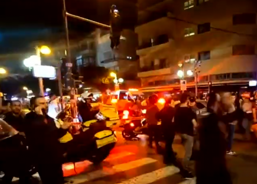 TERORISTIČKI NAPAD U TEL AVIVU Policija ubila napadača!