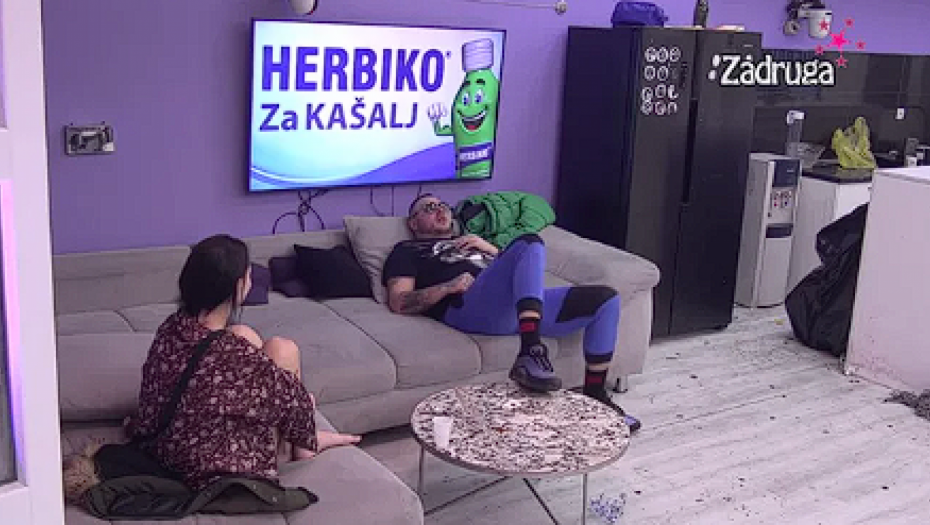 POKUŠALA DA SE OPRAVDA CARU Maja priznala Filipu da drži bes u sebi, a on joj rekao ovo za Bilala