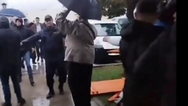 "BELVEDER NIJE PAO, JAKOV JESTE“ Novi snimak kako obezbeđenje OBARA Milatovića! Milov podmladak besni na mrežama (VIDEO)