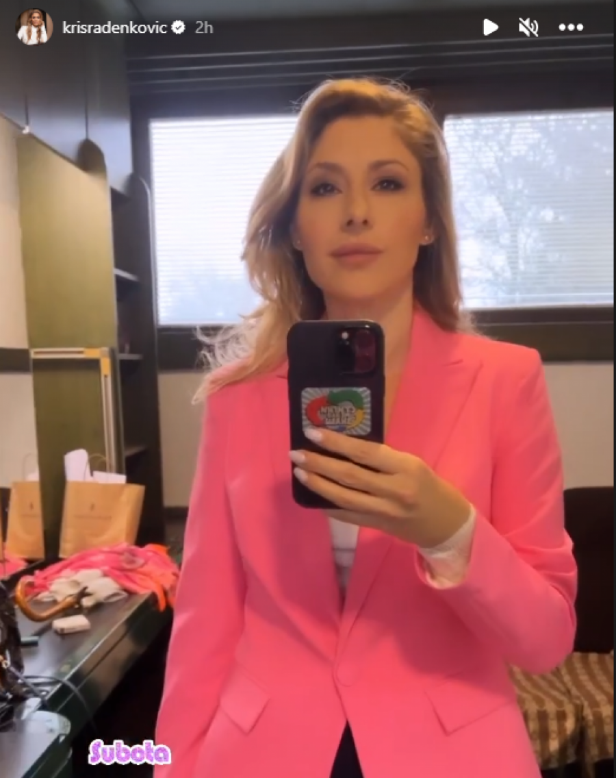 VODITELJKA DOŠLA SA ZAVOJIMA NA POSAO Kristini izvadili šipku iz zgloba, ovako joj ruke sada izgledaju (FOTO)