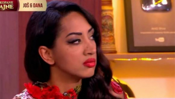 NIŠTA NE PREPUŠTA SLUČAJU Zejna priznala zašto čak dva menadžera vode njenu karijeru?!