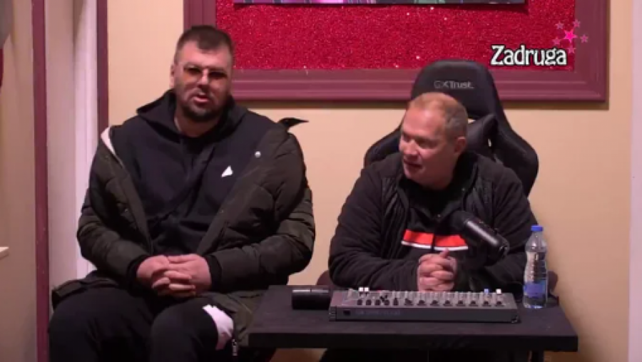 SVE JE KRENULO OD PODELE BUDŽETA! Suočili su se Lepi Mića i Bojan, uputili jedno drugom salvu uvreda