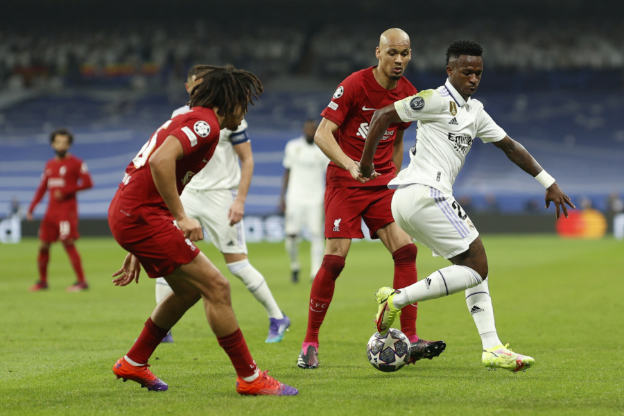 FAVORITI PO PLANU Real minimalcem pečatirao Liverpul, Napoli 